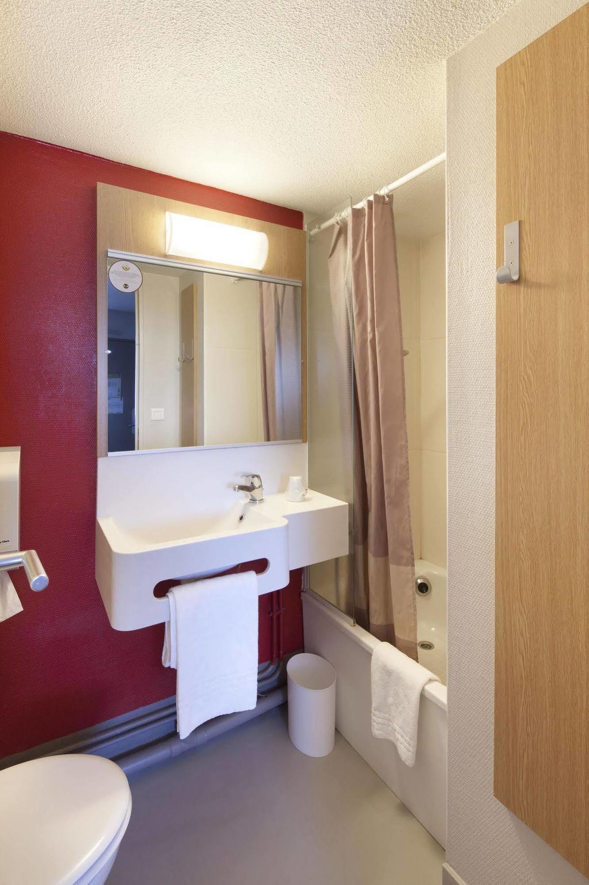 B&B Hotel Nantes Parc Expos La Chapelle Zewnętrze zdjęcie